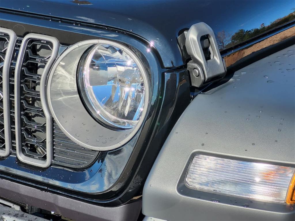 new 2026 Jeep Wrangler car, priced at $41,583