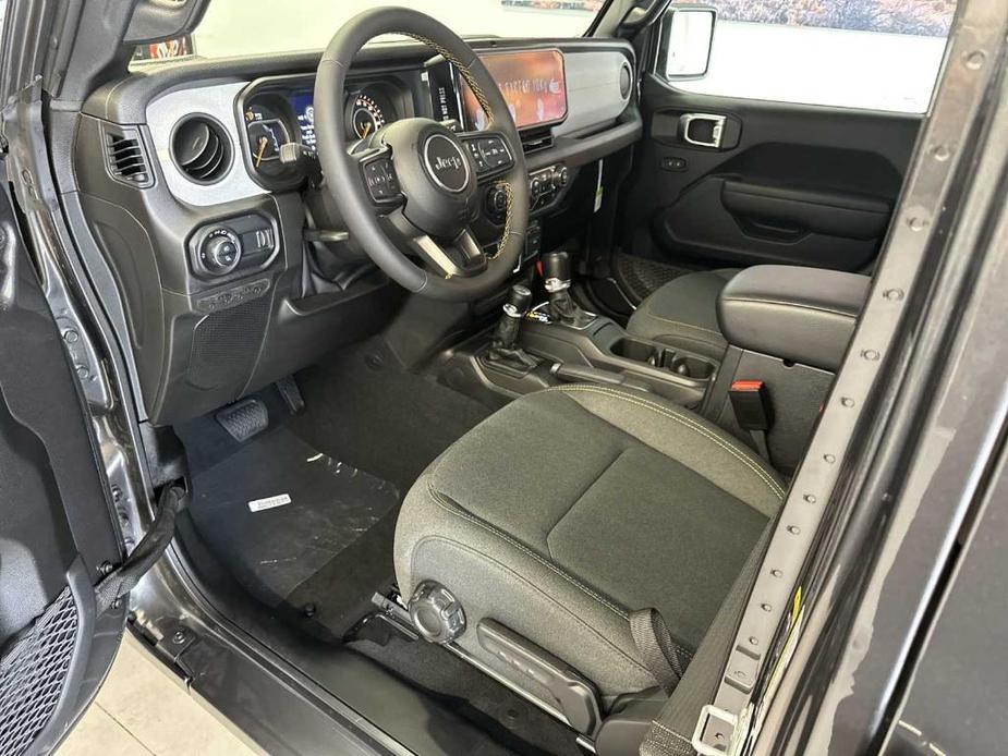 new 2024 Jeep Gladiator car, priced at $43,890