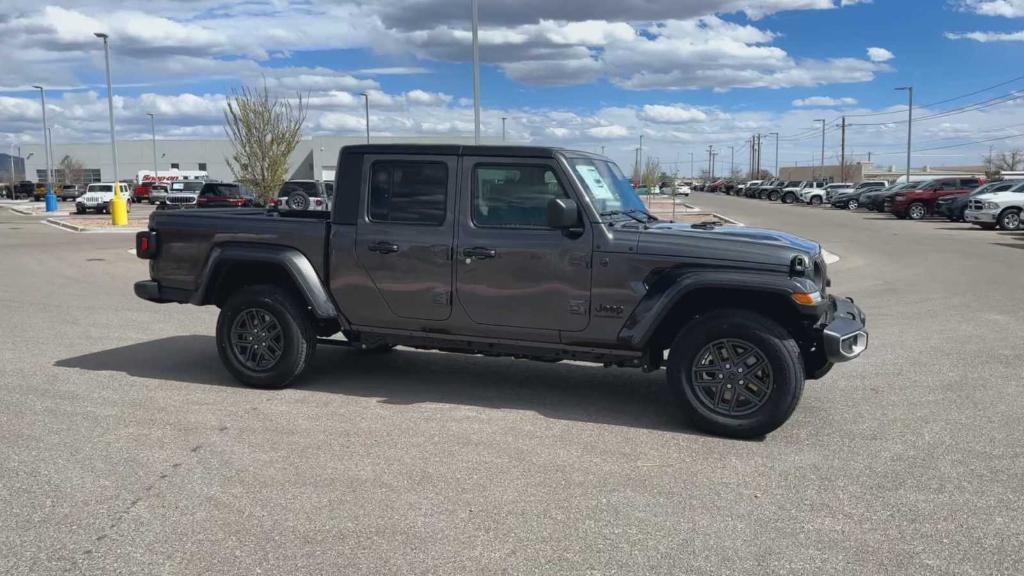 new 2024 Jeep Gladiator car, priced at $43,890