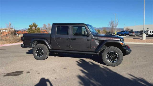 new 2025 Jeep Gladiator car, priced at $59,630