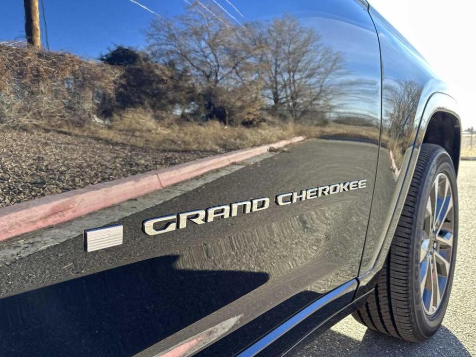 new 2024 Jeep Grand Cherokee car, priced at $60,058