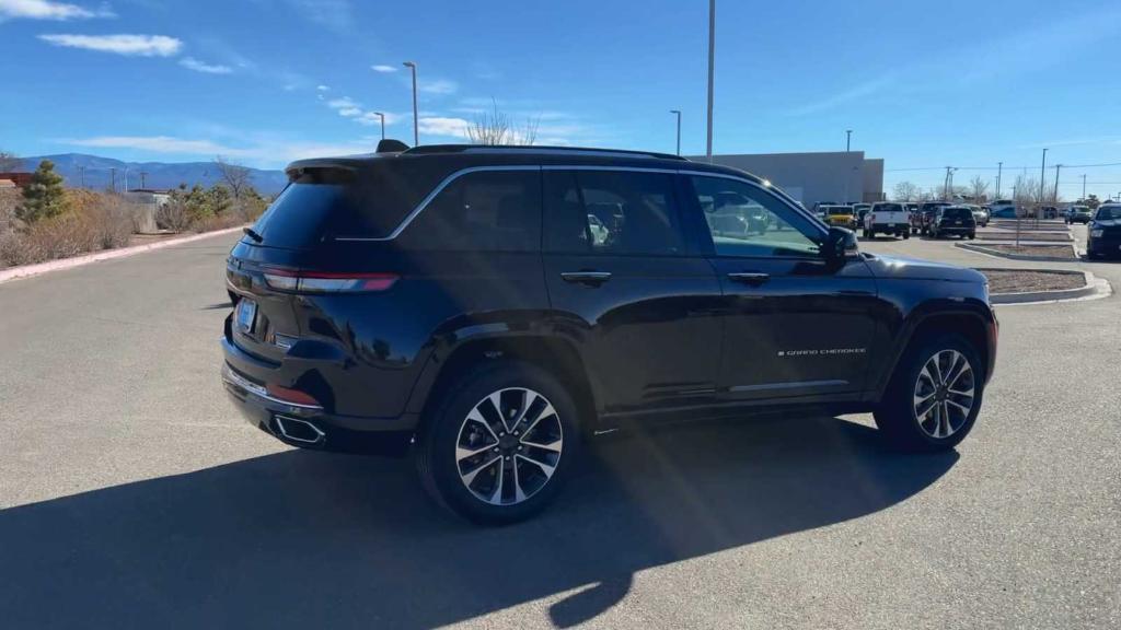 new 2024 Jeep Grand Cherokee car, priced at $60,058