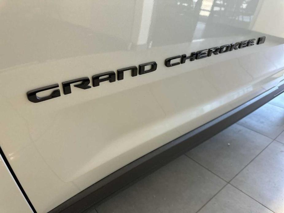 new 2025 Jeep Grand Cherokee L car, priced at $45,416