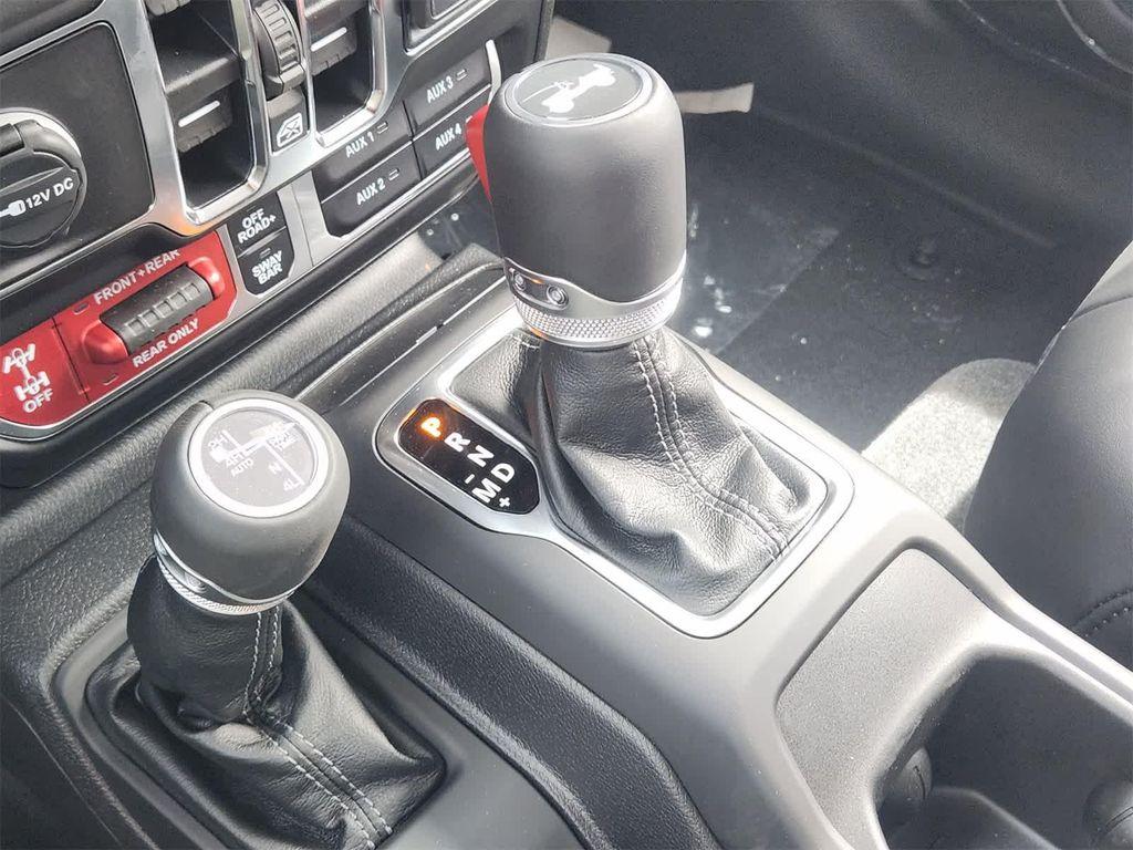 new 2025 Jeep Wrangler car, priced at $65,672