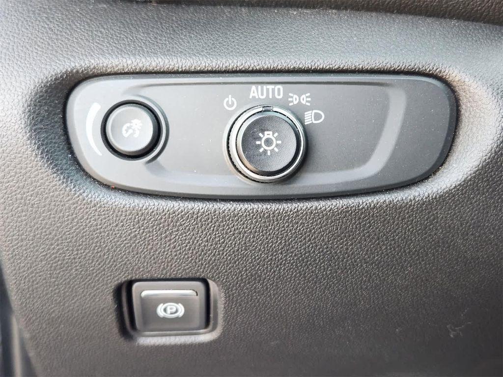 used 2021 Chevrolet Blazer car, priced at $17,402