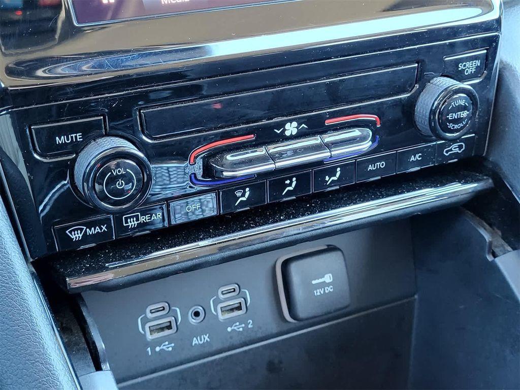 used 2023 Jeep Grand Cherokee car, priced at $24,896