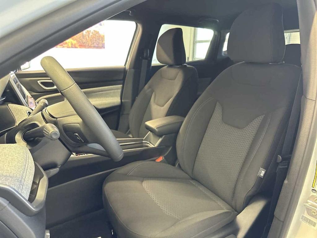new 2025 Jeep Compass car, priced at $26,649
