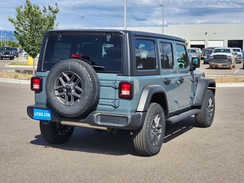 new 2025 Jeep Wrangler car, priced at $41,562