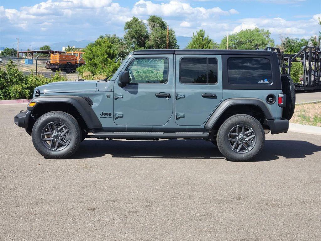 new 2025 Jeep Wrangler car, priced at $41,562
