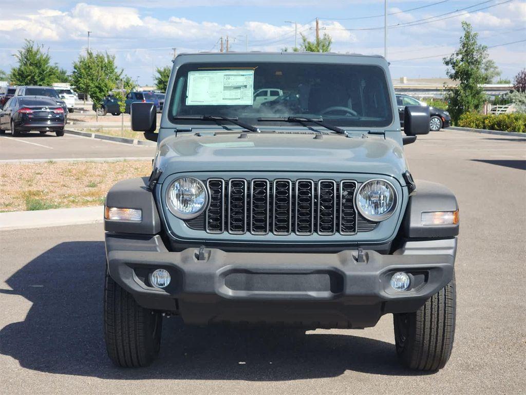new 2025 Jeep Wrangler car, priced at $41,562