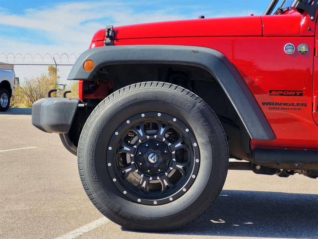 used 2014 Jeep Wrangler Unlimited car, priced at $15,788