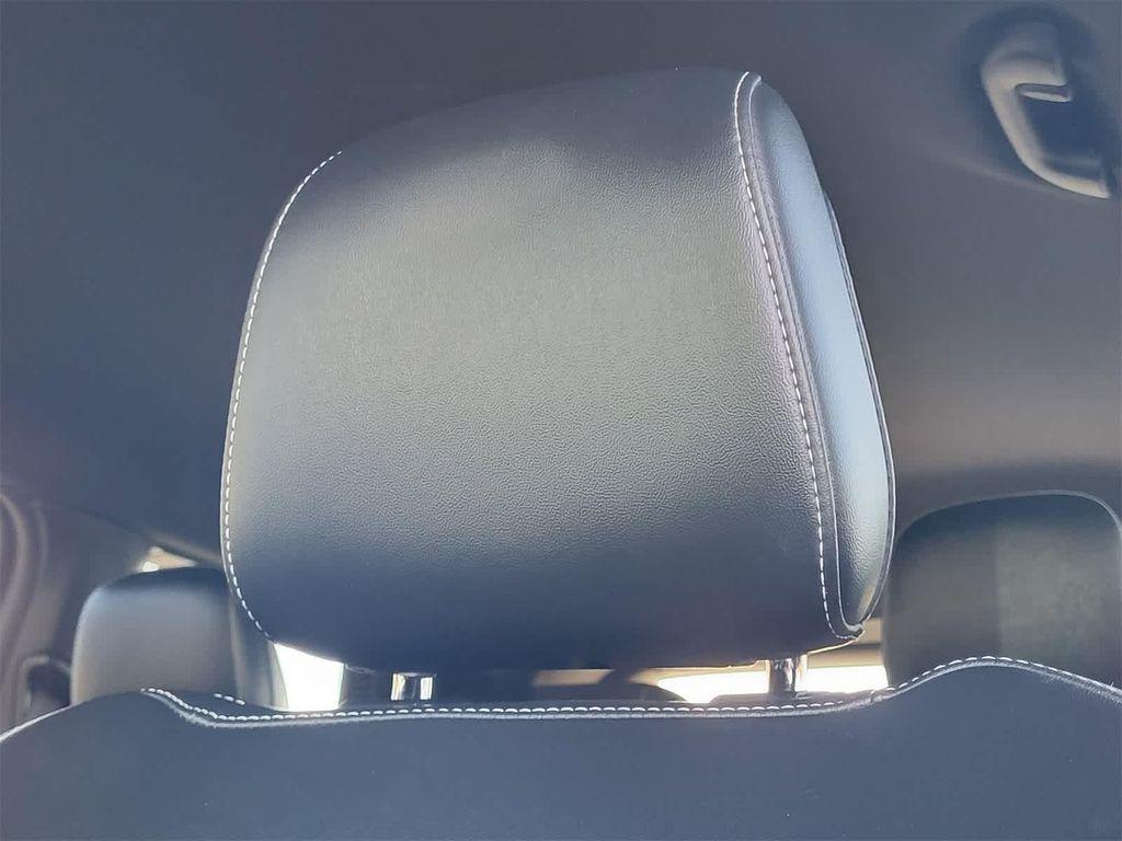 used 2024 Jeep Grand Cherokee L car, priced at $28,544