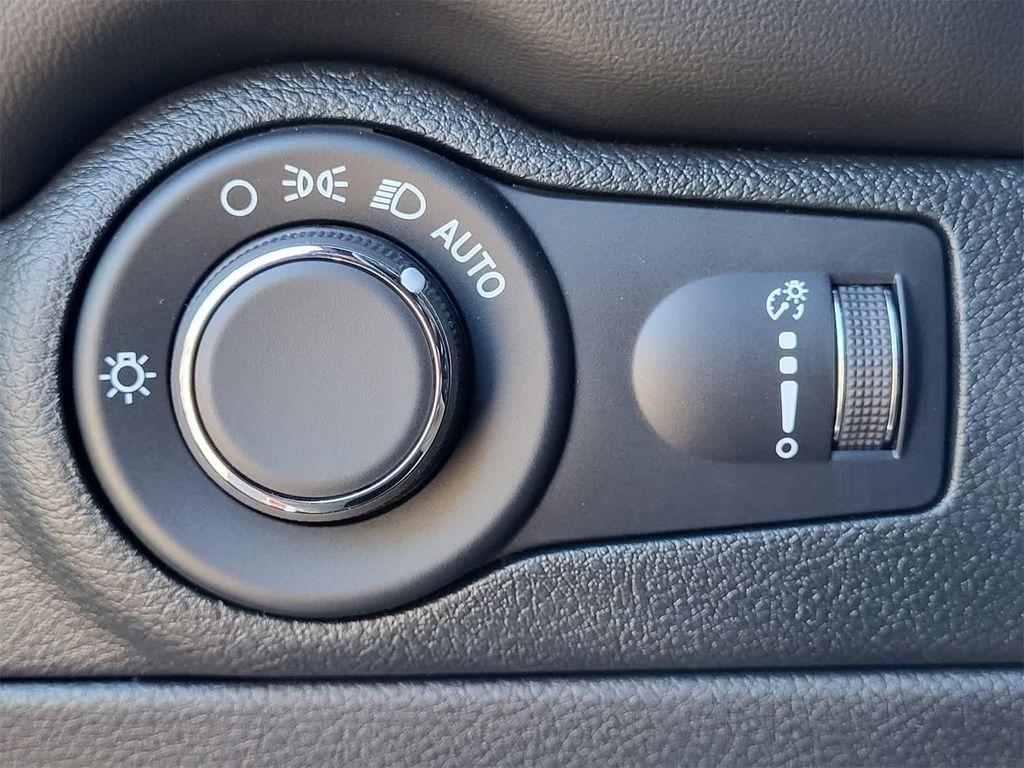 used 2025 Dodge Durango car, priced at $39,618