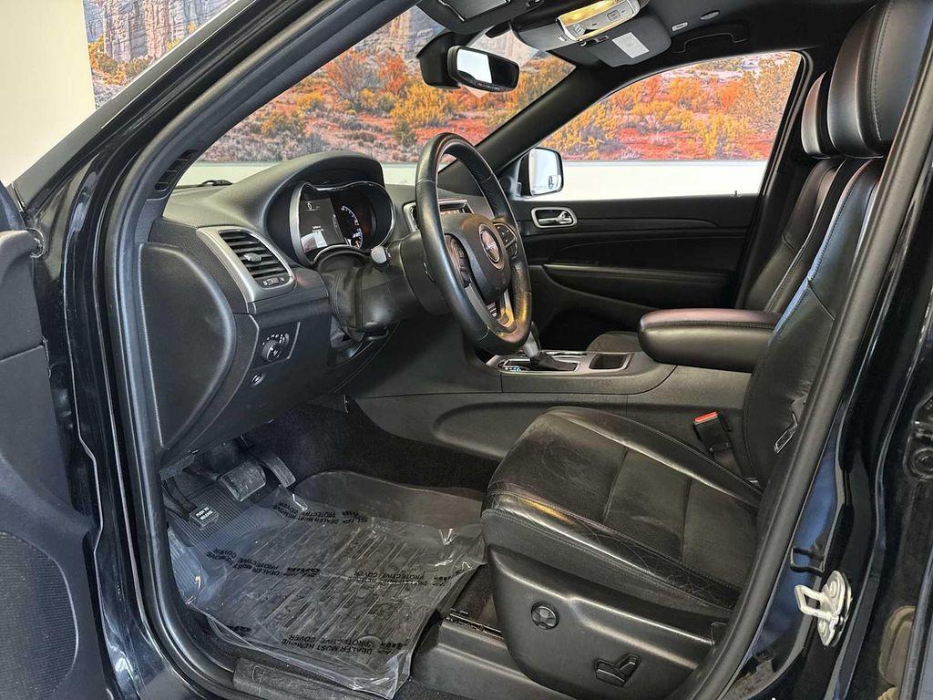 used 2018 Jeep Grand Cherokee car, priced at $12,787