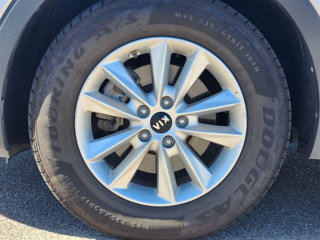 used 2020 Kia Sorento car, priced at $10,939