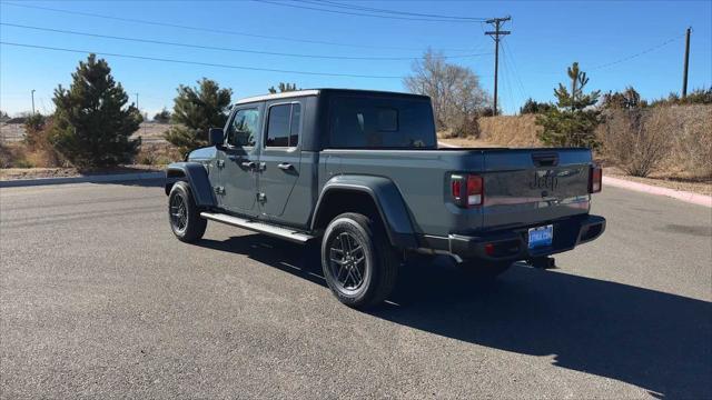 new 2025 Jeep Gladiator car, priced at $48,673