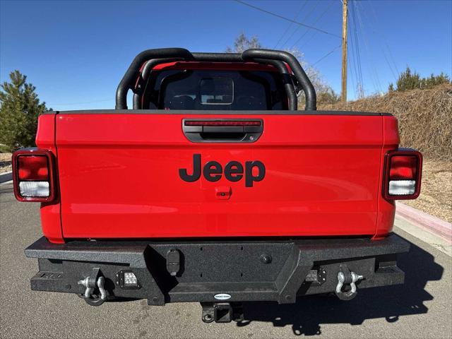 new 2025 Jeep Gladiator car, priced at $42,615