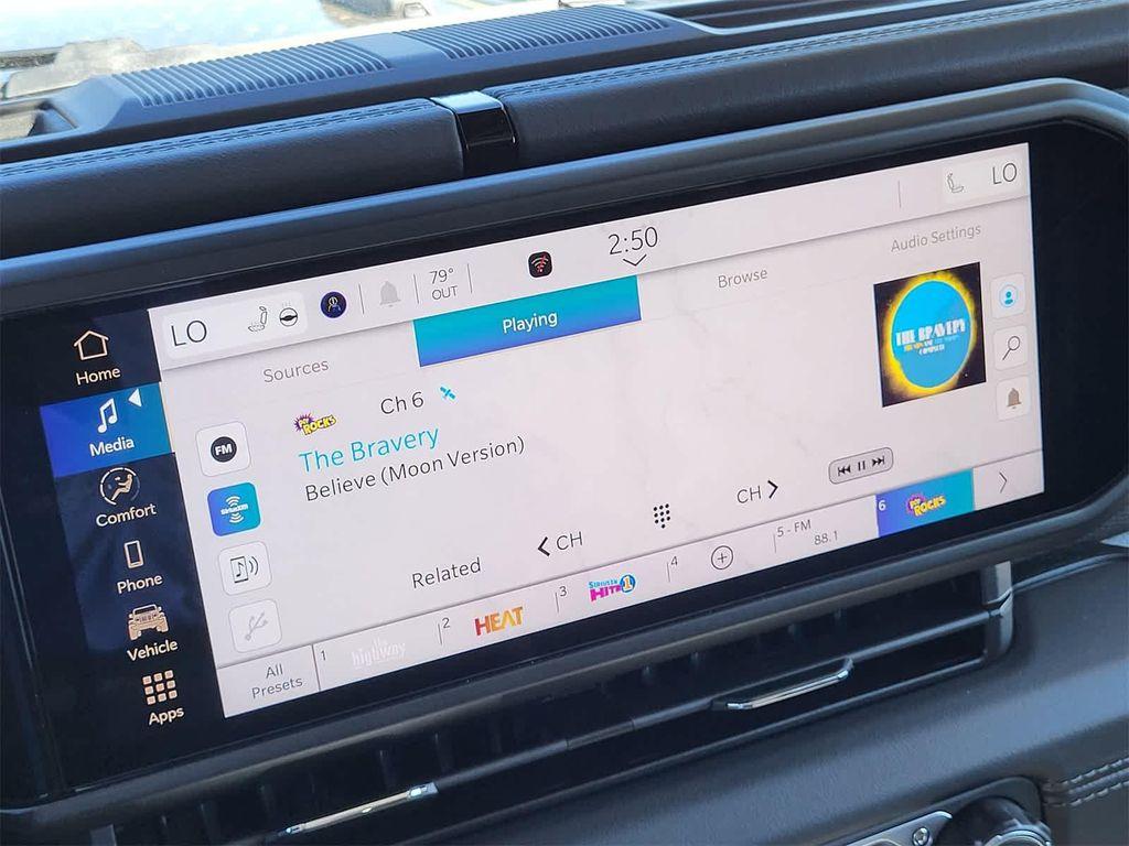 new 2025 Jeep Wrangler car, priced at $55,400