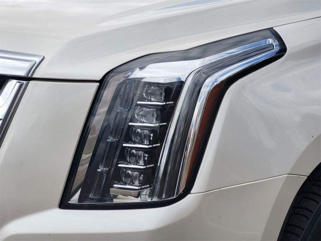 used 2015 Cadillac Escalade car, priced at $17,938
