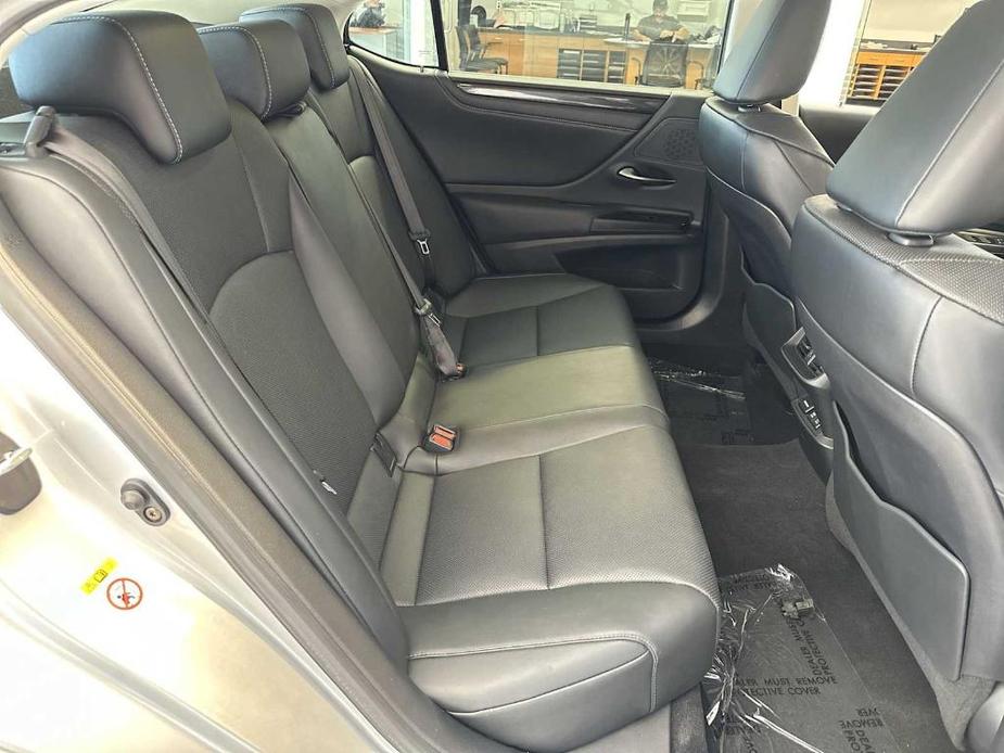 used 2019 Lexus ES 350 car, priced at $29,999