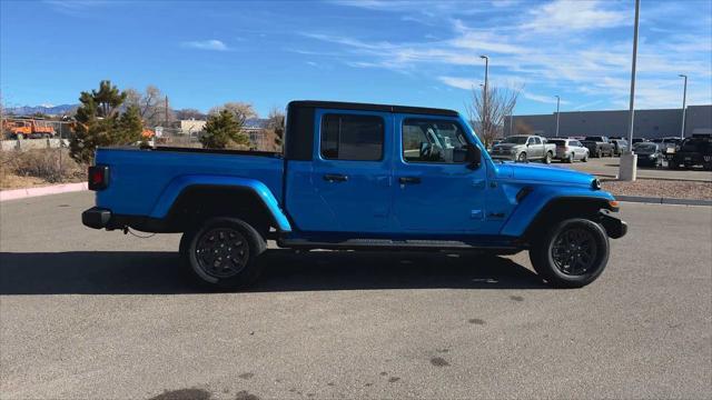 new 2025 Jeep Gladiator car, priced at $47,673