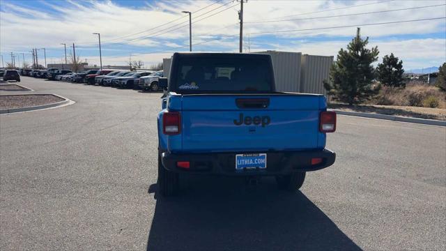 new 2025 Jeep Gladiator car, priced at $47,673