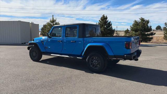 new 2025 Jeep Gladiator car, priced at $47,673