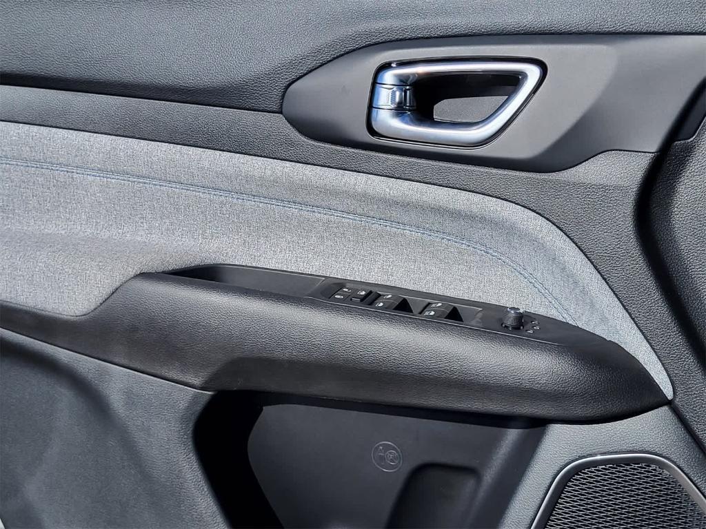 new 2026 Jeep Compass car, priced at $29,006