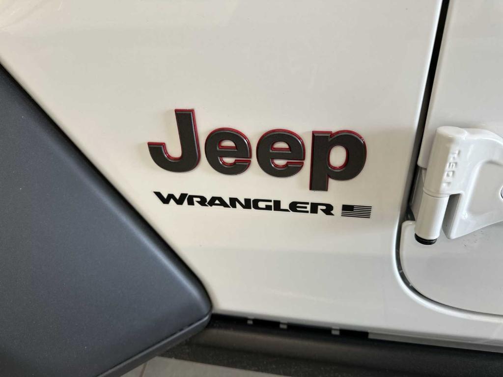 new 2024 Jeep Wrangler car, priced at $55,675