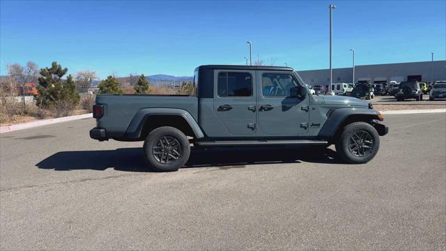 new 2025 Jeep Gladiator car, priced at $47,532