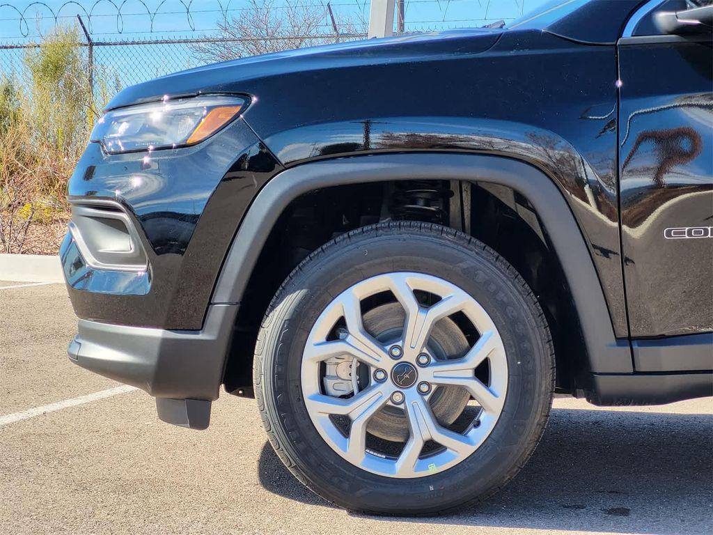 new 2026 Jeep Compass car, priced at $29,006