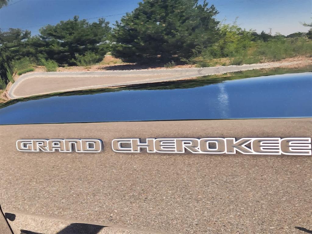 used 2019 Jeep Grand Cherokee car, priced at $21,999
