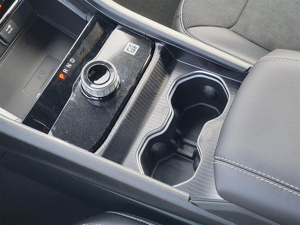 new 2025 Jeep Grand Cherokee car, priced at $38,237