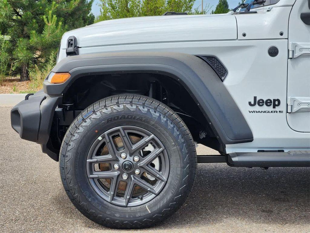 new 2025 Jeep Wrangler car, priced at $39,000