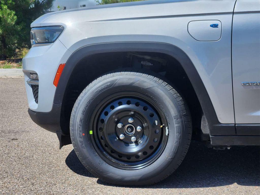 used 2022 Jeep Grand Cherokee 4xe car, priced at $27,891