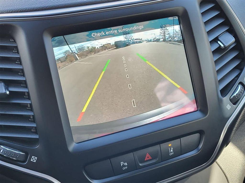 used 2021 Jeep Cherokee car, priced at $16,936