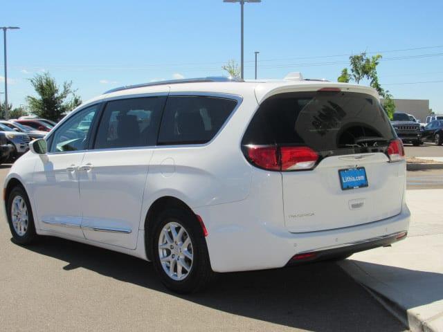 used 2020 Chrysler Pacifica car, priced at $18,382