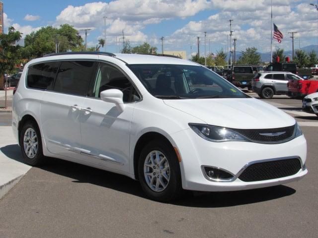 used 2020 Chrysler Pacifica car, priced at $18,382