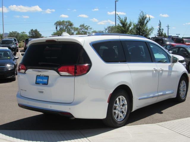 used 2020 Chrysler Pacifica car, priced at $18,382