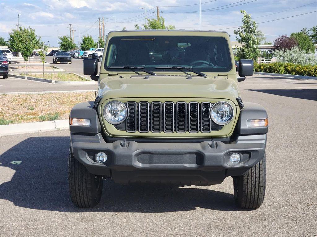 new 2025 Jeep Wrangler car, priced at $40,561