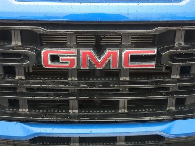 used 2022 GMC Canyon car, priced at $27,600