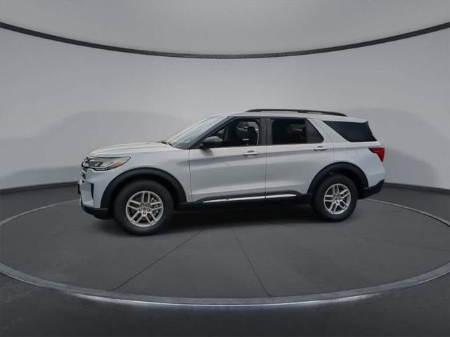 new 2025 Ford Explorer car, priced at $40,616