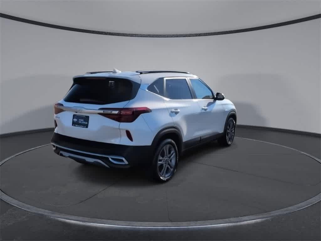 used 2023 Kia Seltos car, priced at $22,857