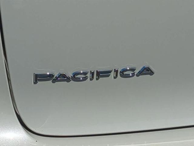 used 2019 Chrysler Pacifica car, priced at $15,804