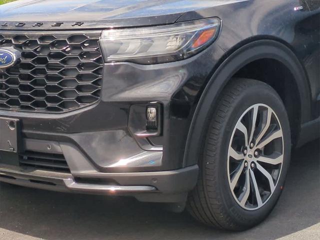 new 2025 Ford Explorer car, priced at $46,504