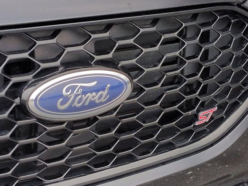 used 2023 Ford Edge car, priced at $28,828