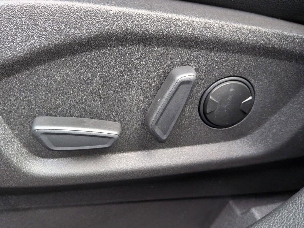 used 2023 Ford Edge car, priced at $28,828