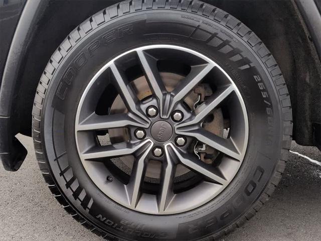 used 2020 Jeep Grand Cherokee car, priced at $21,513