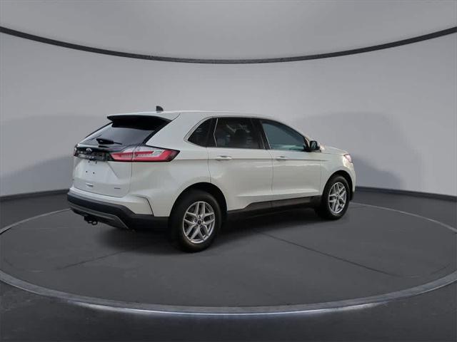 used 2022 Ford Edge car, priced at $24,999