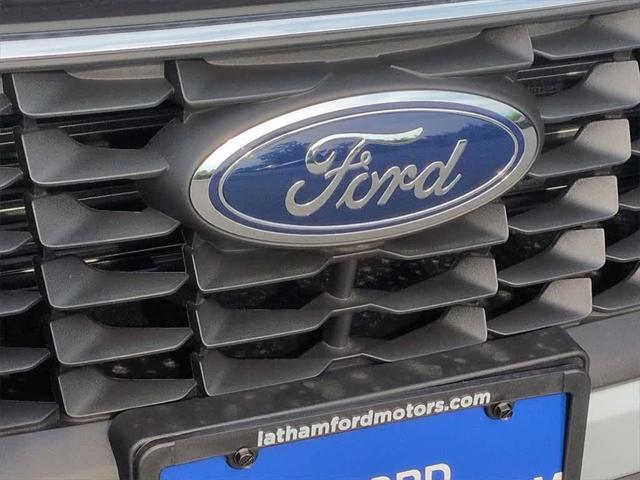 new 2025 Ford Escape car, priced at $32,856